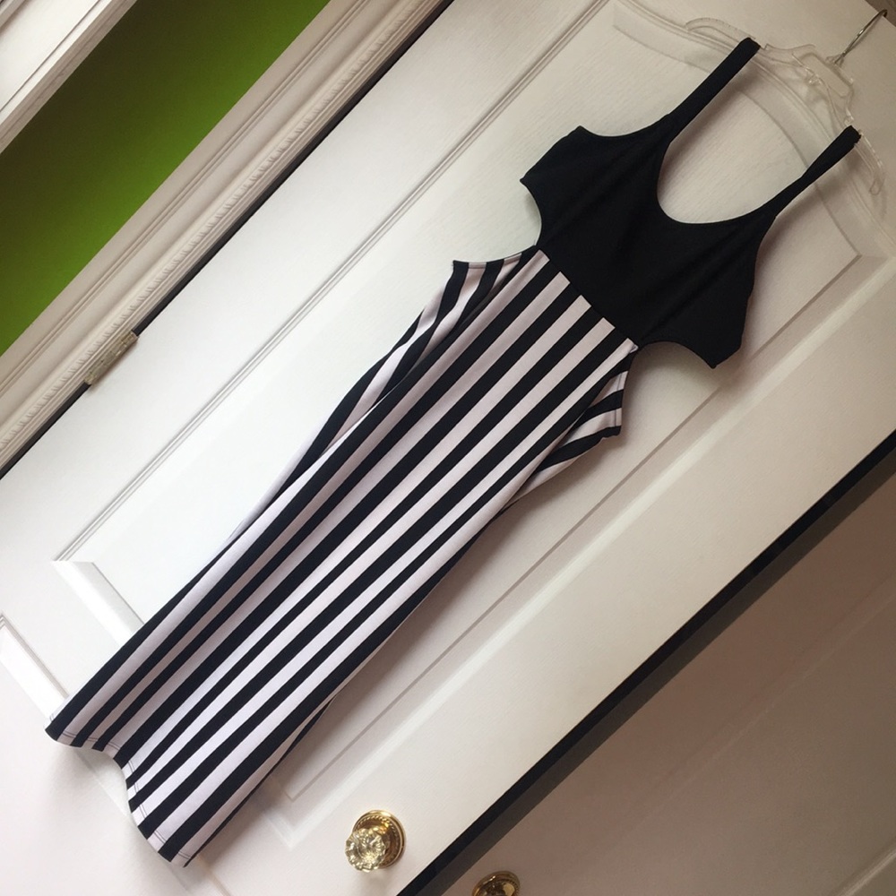 Long-midi striped dress